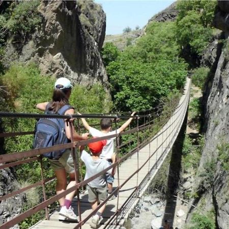 سْييرا نيفادا Todosierranevada Zona Baja -Plaza Principal-Junto A Los Telecabinas المظهر الخارجي الصورة