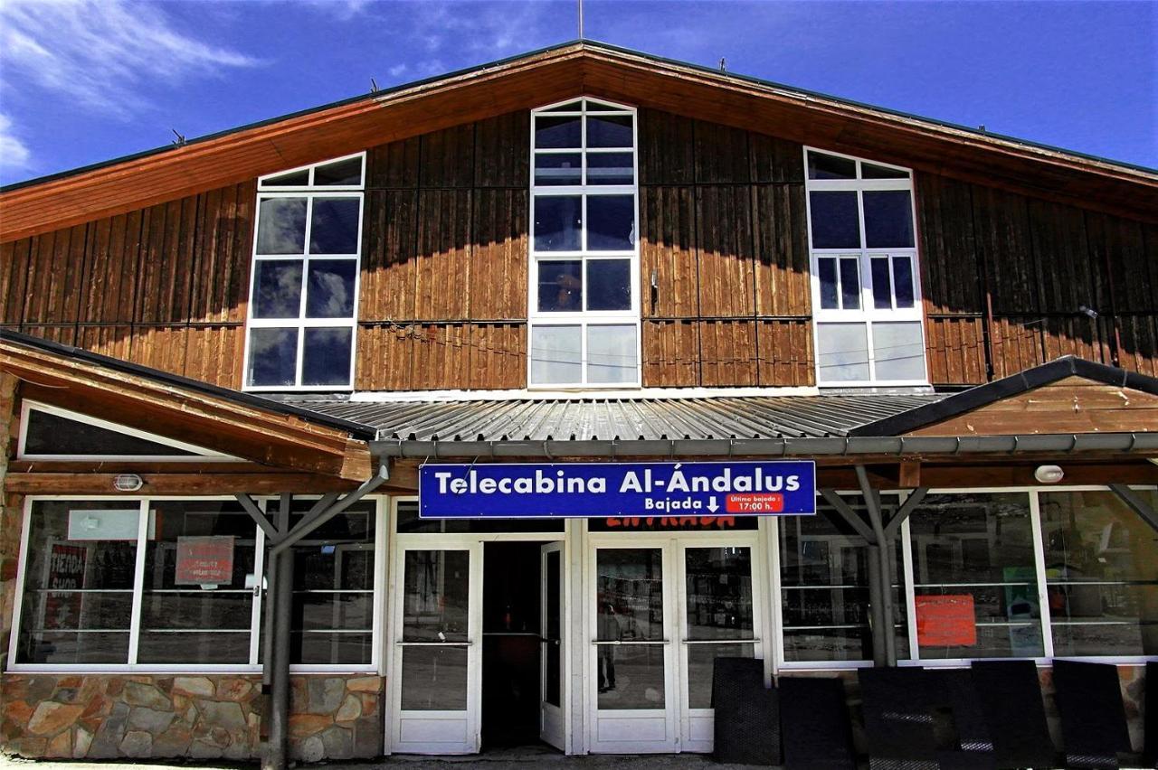 سْييرا نيفادا Todosierranevada Zona Baja -Plaza Principal-Junto A Los Telecabinas المظهر الخارجي الصورة
